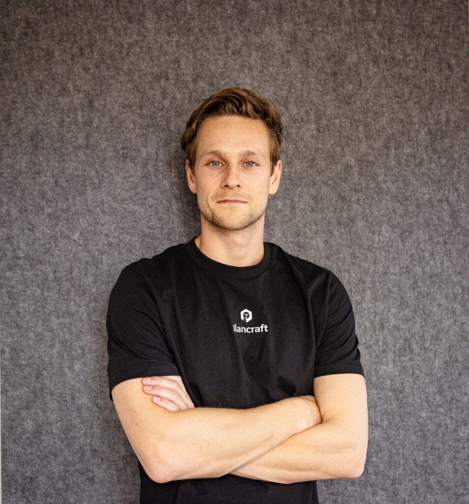 Julian Wiedenhaus, CEO & Co-Founder of Plancraft